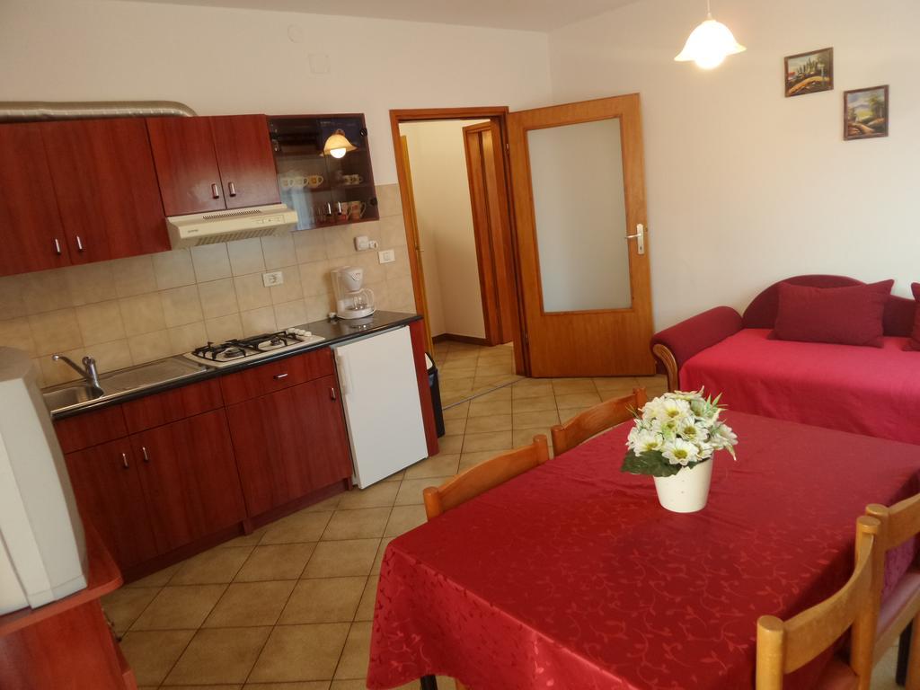 Apartmani Lina Umag Eksteriør billede
