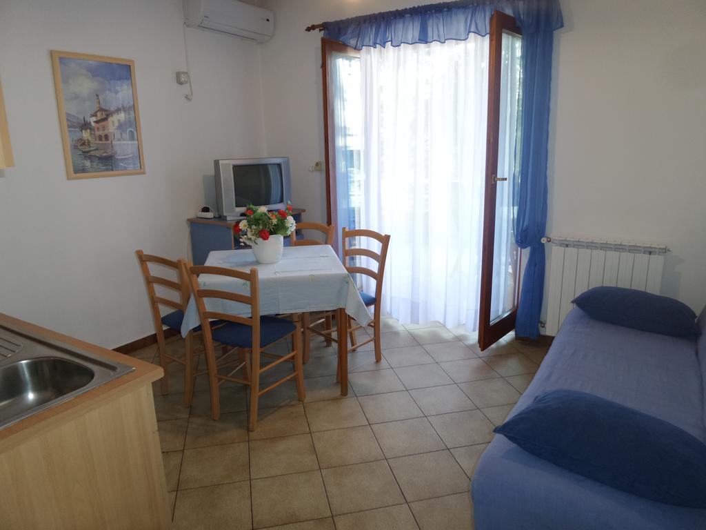Apartmani Lina Umag Eksteriør billede